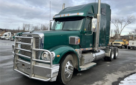 2020 Freightliner Coronado 132
