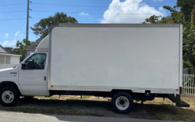 2012 Ford E-450 Super Duty